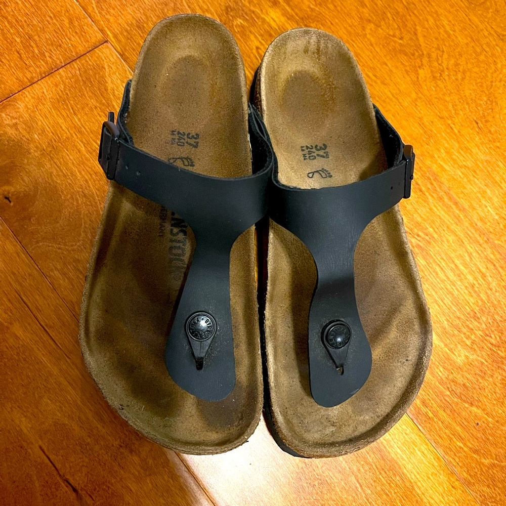 Birkenstock Gizeh Sandals Size 37